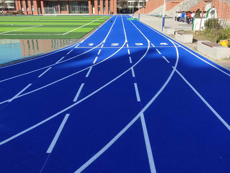 揭秘预制型塑胶跑道：从材料到应用，一文带你全面了解